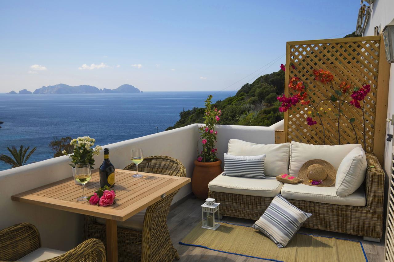 Maridea Casa Vacanza- Le Alcove Sul Mare Suites 폰차 외부 사진