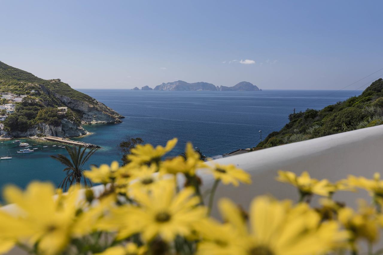 Maridea Casa Vacanza- Le Alcove Sul Mare Suites 폰차 외부 사진