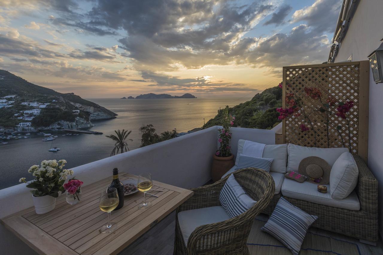 Maridea Casa Vacanza- Le Alcove Sul Mare Suites 폰차 외부 사진