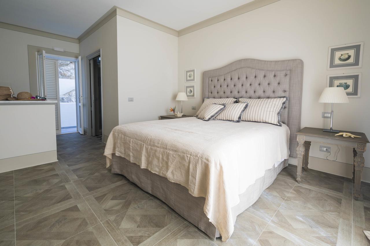 Maridea Casa Vacanza- Le Alcove Sul Mare Suites 폰차 외부 사진